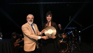 Ayşegül Aldinç Sevilen Şarkılarını Küçüçekmeceliler İçin Söyledi