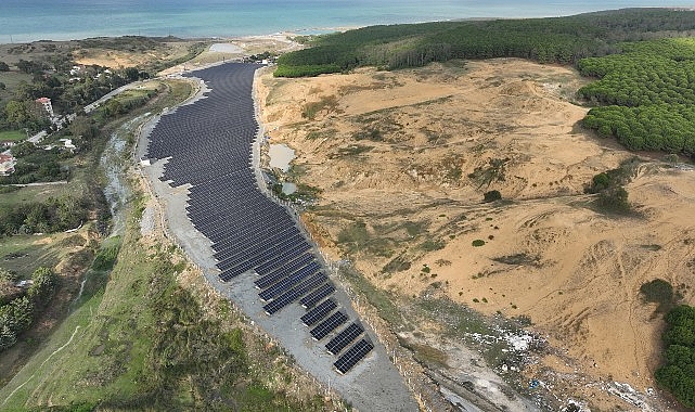 Enerjisa Enerji'nin Eyüpsultan'da kurduğu arazi Güneş Enerjisi Santrali 2 bin 198 hanenin enerjisini üretecek
