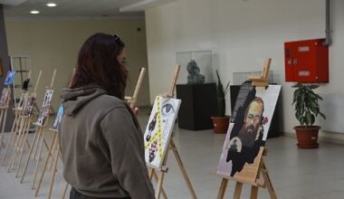 EÜ İletişim Fakültesinde “Uluslararası Kolaj Sergisi" açıldı