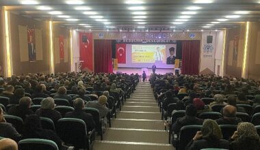 İlçe Şehir Konferansları Şubat Ayı Etkinlikleri İlgiyle Takip Ediliyor
