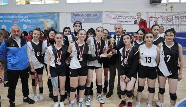 Liseler Arası 100. Yıl Voleybol Turnuvası Sona Erdi…
