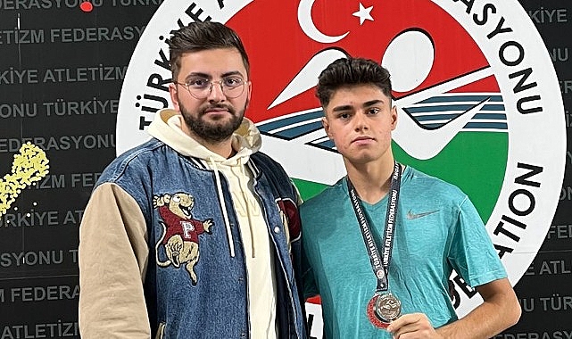 Nevşehir Belediyesi Gençlik ve Spor Kulübü sporcusu Batuhan Ergöz Türkiye 2'ncisi oldu.