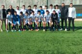 Selçuk Şahin, Yenişehir Belediyesi U16 Futbol Takımı'nın maçını izledi