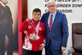 Burhaniye'nin Gururundan Başkan Deveciler'e Ziyaret