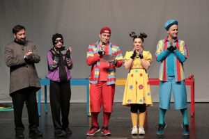 İstanbul Büyükşehir Belediyesi Şehir Tiyatroları, Eftal Gülbudak'ın yazıp yönettiği “Masal (Sözsüz Oyun)" adlı çocuk oyununu seyirciyle buluşturdu