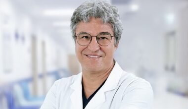 Prof. Dr. Attar: “Kadın Yaşamını Etkileyen Hastalıklarla Mücadele İçin Düzenli Kontroller Şart!"