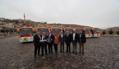 TEMSA ve Mesnevi, 31 yıllık iş birliğini 15 otobüslük yeni teslimatla taçlandırdı
