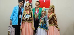 Dünya çocukları Antalya Büyükşehir Belediyesi'ni ziyaret etti