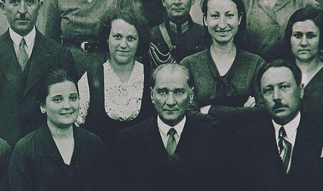 19 Mayıs’a özel ‘Atatürk ve Gençlik Fotoğrafları Sergisi’ Trump AVM’de