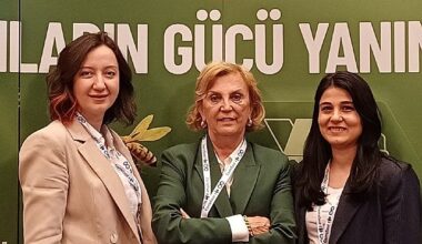 Balparmak Yönetim Kurulu Başkanı Özen Altıparmak: “Tüketicimize Karşı En Büyük Sorumluluğumuz Gıda Güvenliği” Balparmak Yönetim Kurulu Başkanı Özen Altıparmak: “Tüketicimize Karşı En Büyük Sorumluluğumuz Gıda Güvenliği”