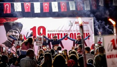 Bayraklı’da 19 Mayıs coşkusu yaşandı!
