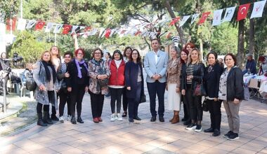 Bornova Belediyesi’nden anneler için “Hediyelik Eşya Günleri”