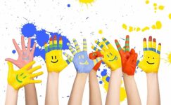 Çocuklar için 'Minik Eller Akrilik Boyama Atölyesi' Trump Art Gallery'de, 12 Mayıs Pazar