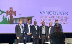 Dünya Kuru ve Kabuklu Meyve sektörünün en büyük organizasyonu Kanada’da gerçekleşti