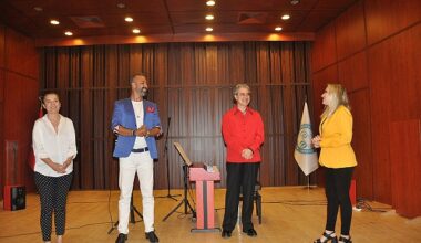 Ege Üniversitesi (EÜ) Devlet Türk Musikisi Konservatuarı (DTMK) tarafından “Valslerden Semailere” müzik dinletisi düzenlendi
