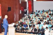 Harran Üniversitesinde Eczacılık Fakültesi Öğrencileri Beyaz Önlüklerini Giydi
