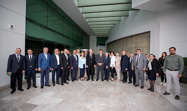 İzmir’de Kırsal Bölge Planlama Dairesi Başkanlığı kuruluyor  Başkan Tugay: “İzmir’in köylerinde reform yapacağız”