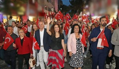 Karşıyaka’da 19 Mayıs’a muhteşem kutlama!