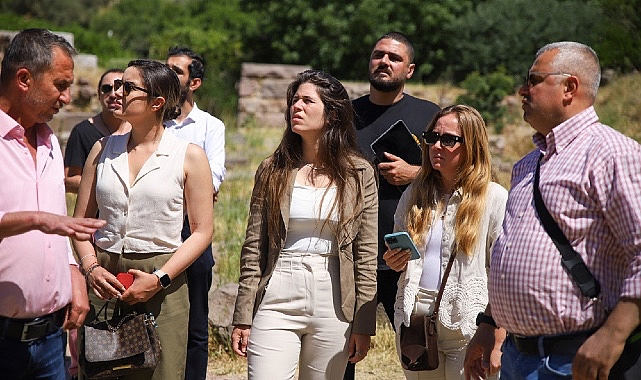 Kazı alanlarını ziyaret eden Başkan Denizli; “Tarihi ve kültürel miraslarımıza sahip çıkacağız”