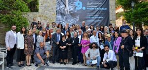 Mehmet Nuri Göçen Vakfı ve Göçtur Turizm Kuşadası'nda Sanata Sürdürülebilir Katkı Yapıyor