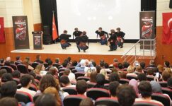 Türk Dünyası Sineması İzmir'de Ege Üniversitesi ev sahipliğinde bir araya geldi “Uluslararası Turan Film Festivali" başladı