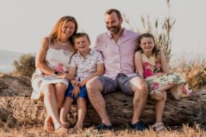 Aile Birleşimi İçin İngiltere Vizesi: Sınav Başarısının Püf Noktaları