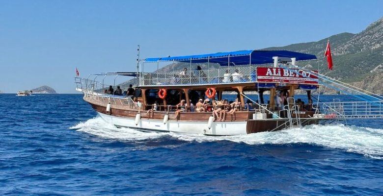 Tatilcilerin Gözdesi Adrasan’da Sezon Açıldı!