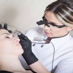 Kalıcı Makyaj Artık Milyar Dolarlık Bir Endüstri