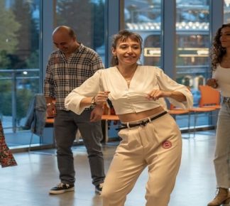 İstanbul Modern’de Cuma Akşamı Blues Dansıyla Buluşuyor