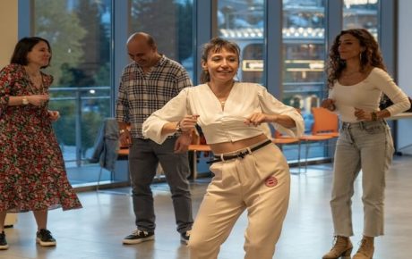 İstanbul Modern’de Cuma Akşamı Blues Dansıyla Buluşuyor